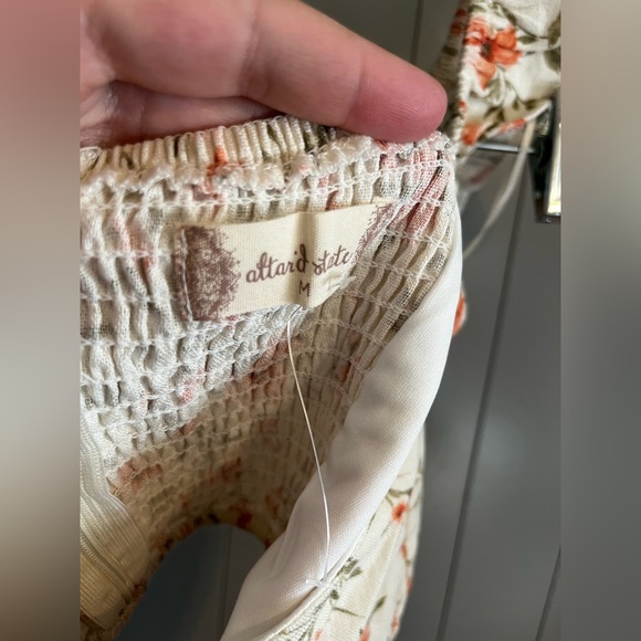 Altard State Linen Blend Floral Ruffle sleeve crop tank top - Picture 2 of 4